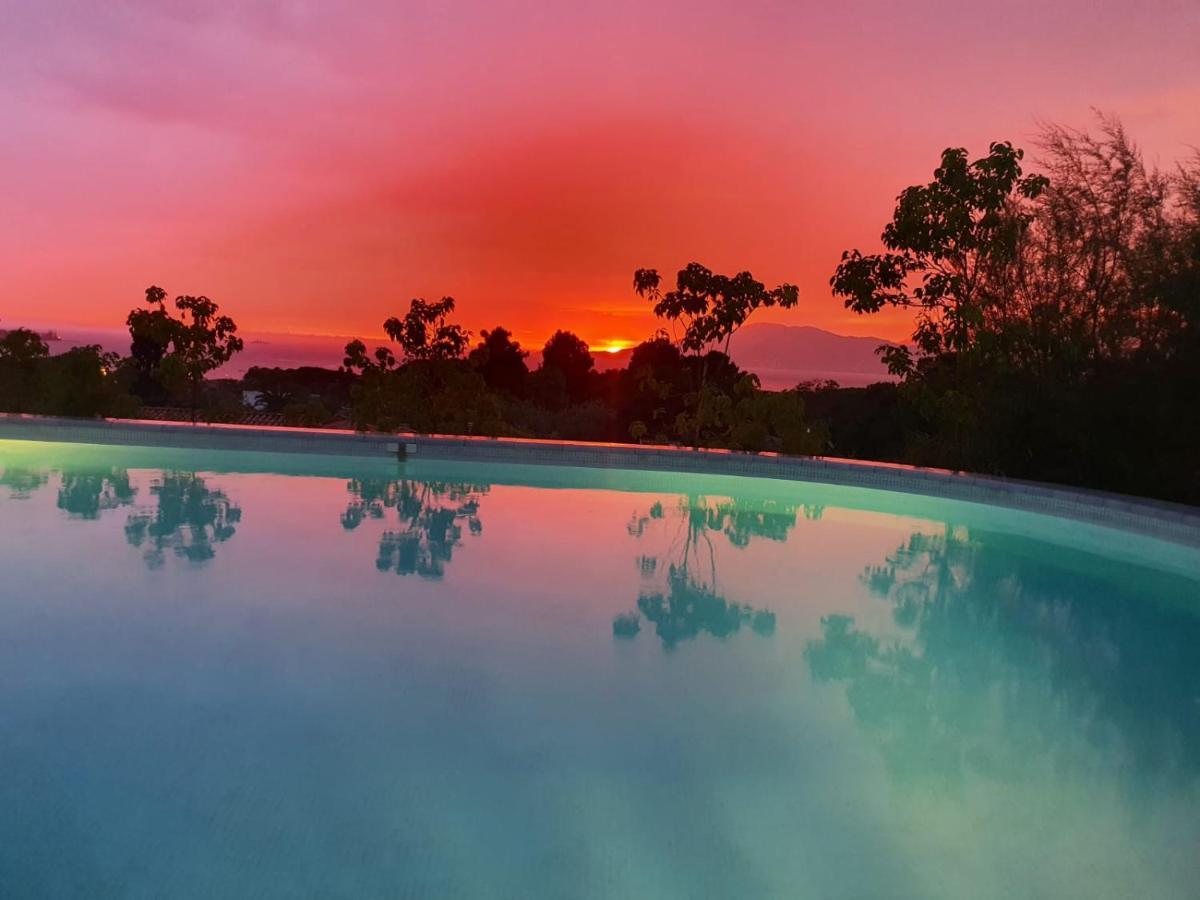 Villa Individuelle Avec Piscine Privee Chauffee Proche Commerces Et Plage 포르티씨오 외부 사진