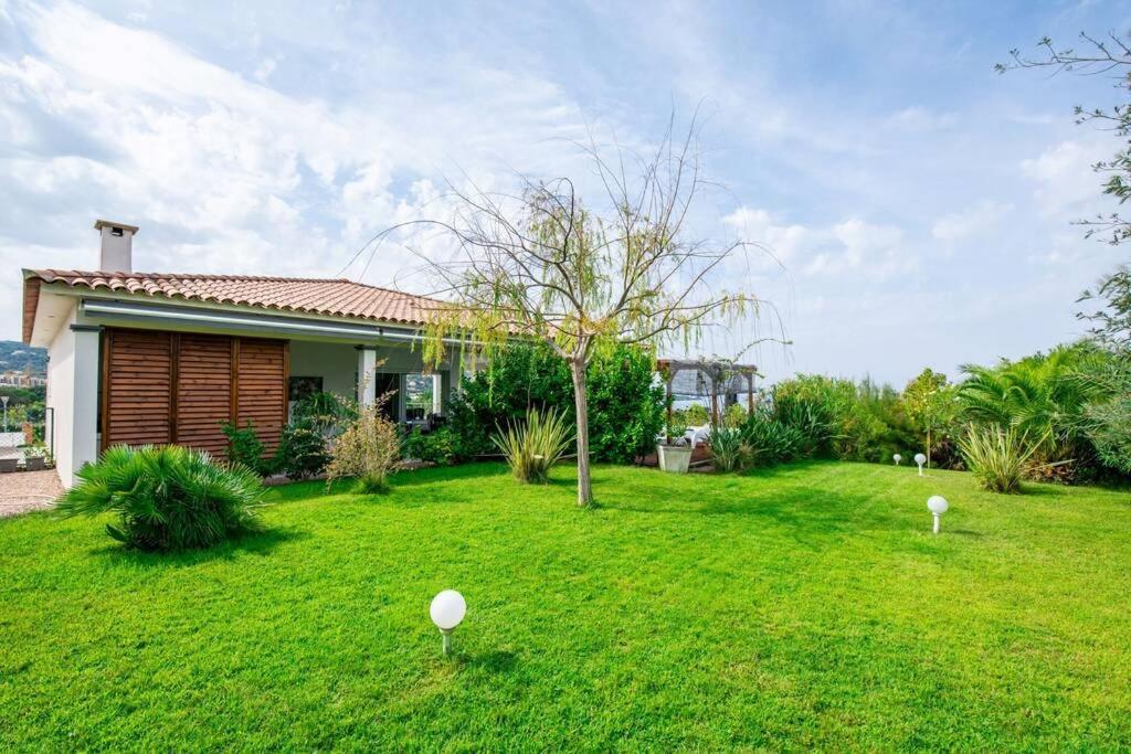 Villa Individuelle Avec Piscine Privee Chauffee Proche Commerces Et Plage 포르티씨오 외부 사진